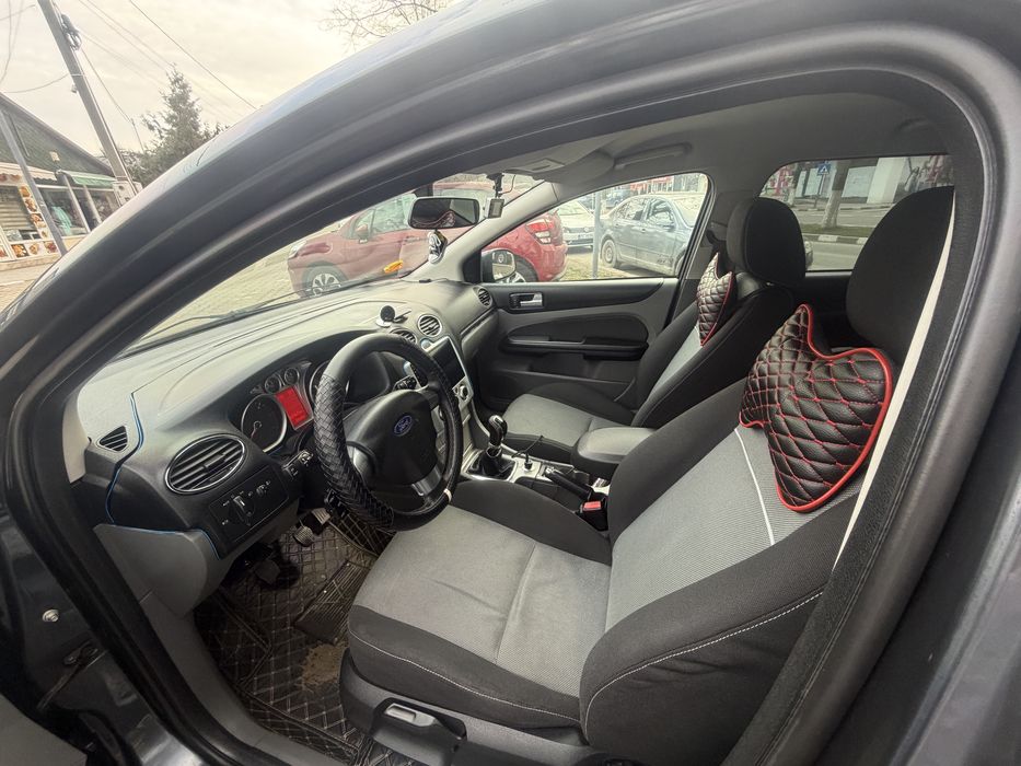 Vand ford focur da2 din 2010