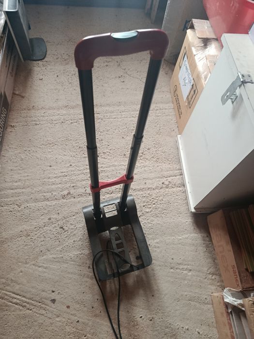 Vând căruț cumpărături