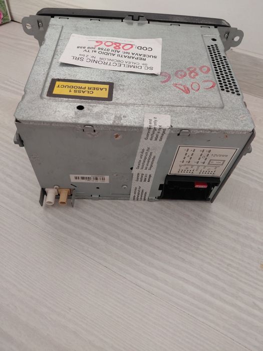 C.D auto.cu radio