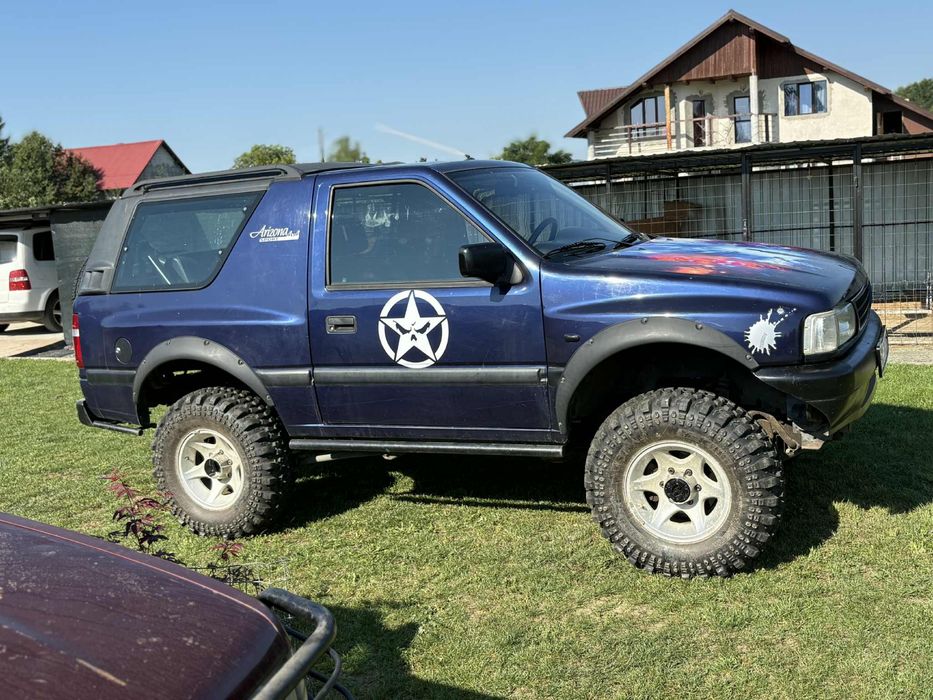 Opel frontera 4x4 2.0 benzina(schimb)