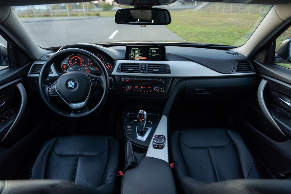 BMW Seria 4 F36 B47 Gran Coupe RAR Efectuat Xenon Piele Incalzire Camera Automat R19
