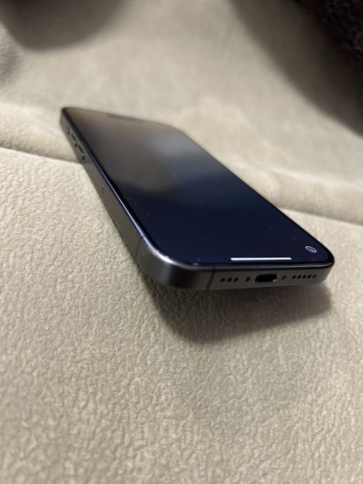 iphone 15 pro  inpecabil