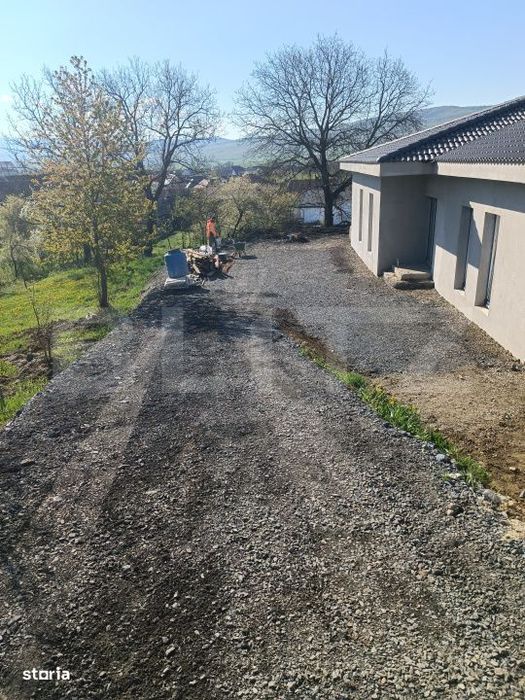 Casa parter | Livezile | Priveliste spre oras | 125 mp utili | Teren 7