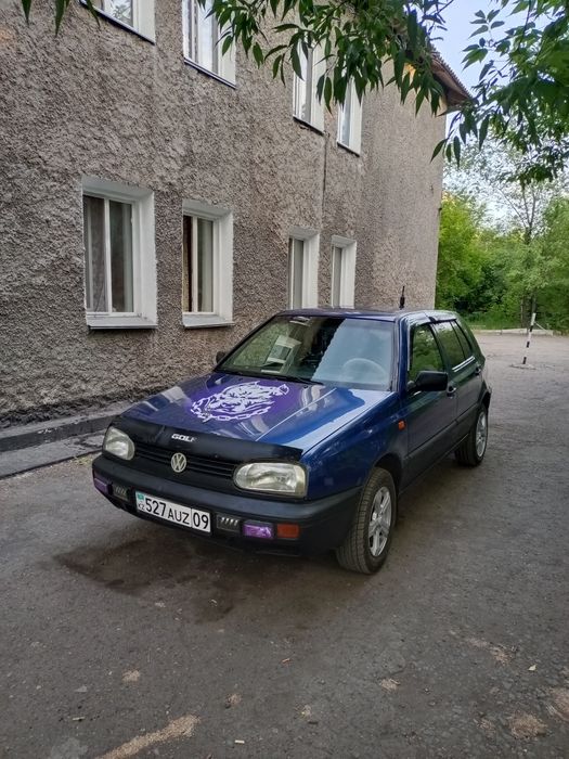 Продам автомобиль срочно