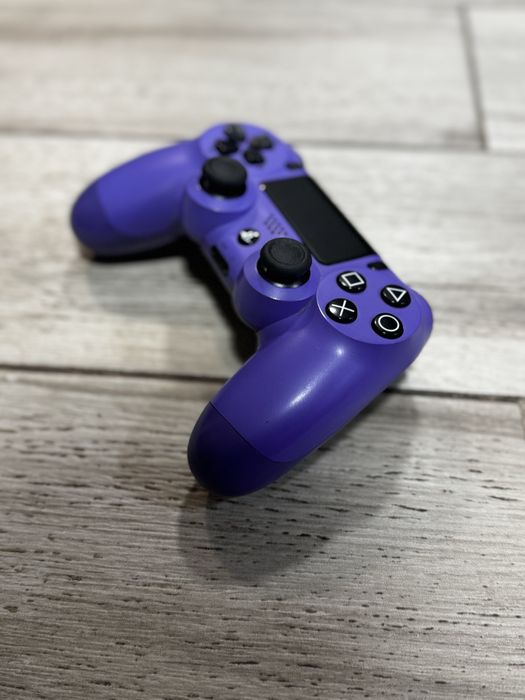 Joystick original PS4 PlayStation 4/ Mov/ + Cablu alimentare