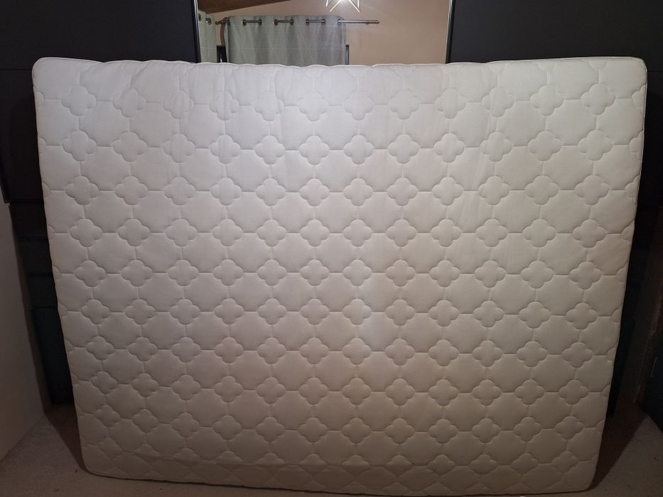 Saltea  noua, 160x200 cm