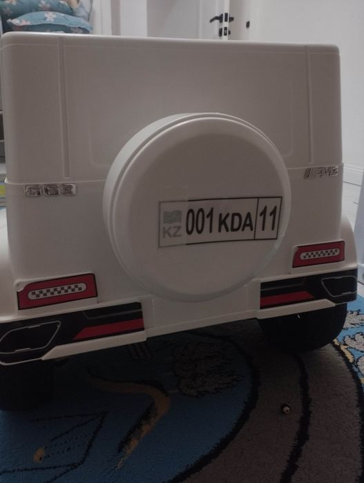 Продам детский гелендваген.