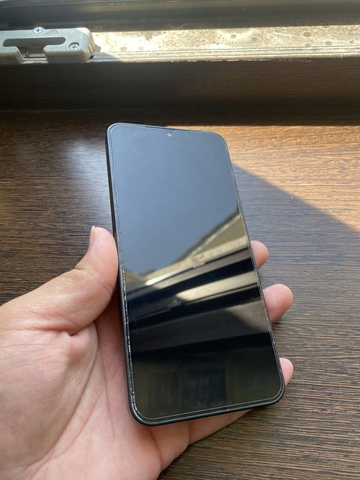 Samsung A17 в хорошем состояний