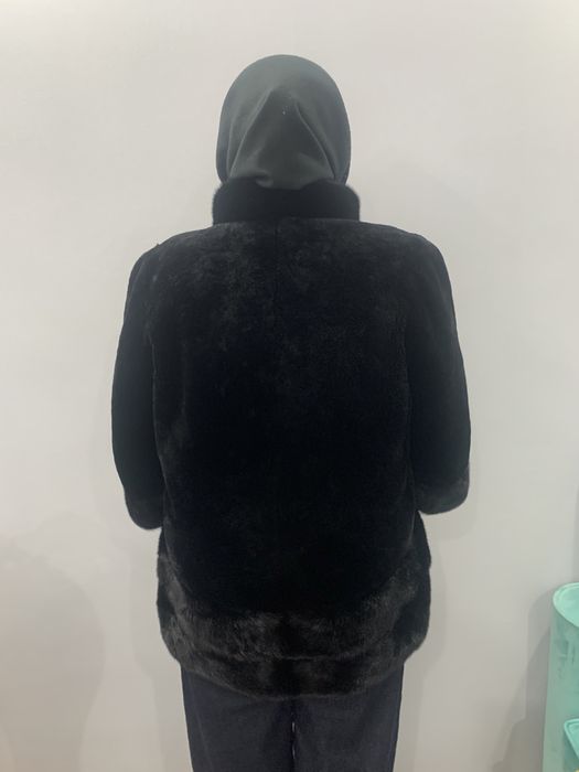 Продам полушубок (мутон и норка)