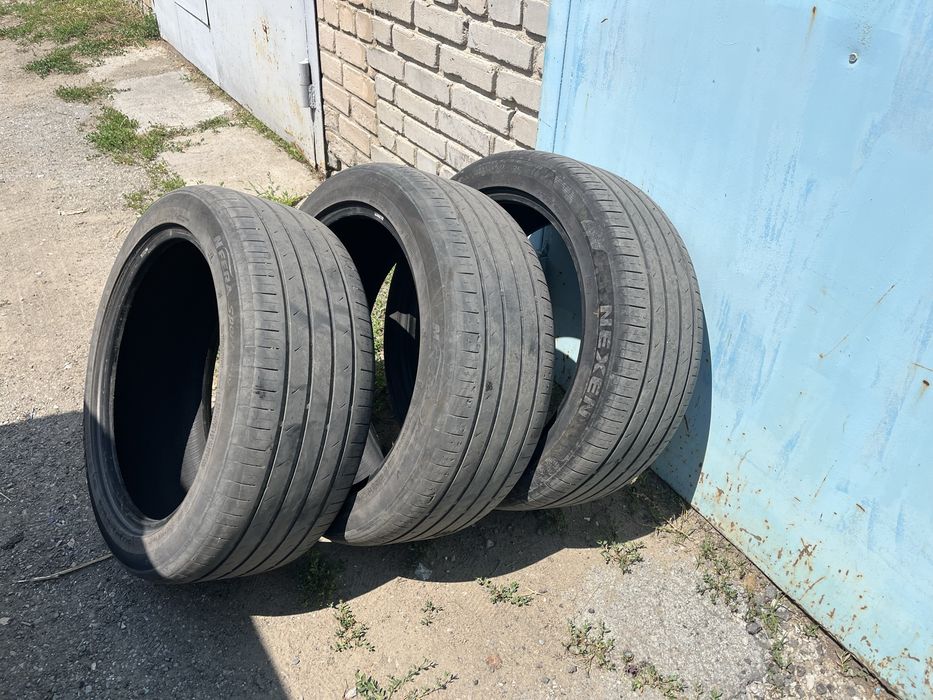 Продам резину бу 255/45 R20