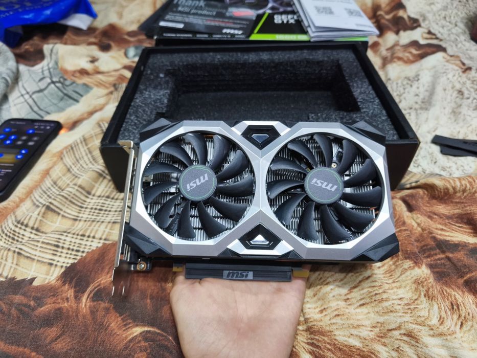 GTX 1660 Super видеокарта
