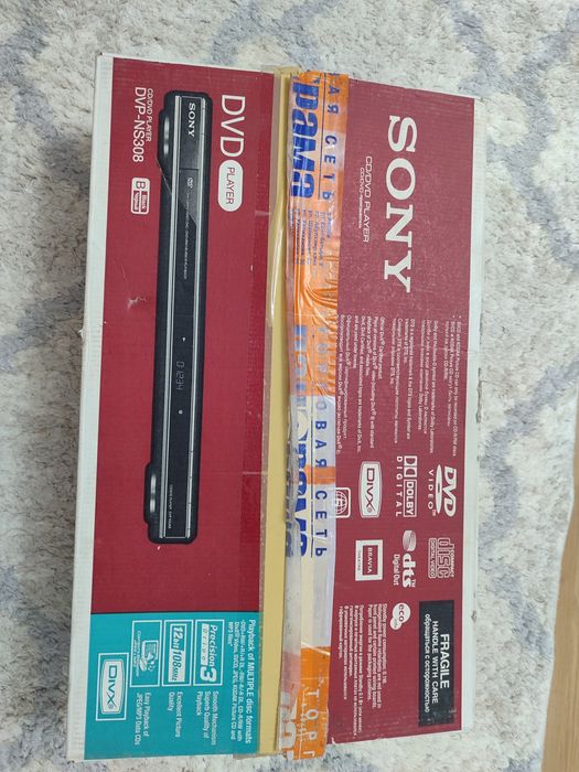 Видеомагнитафон DVD новая