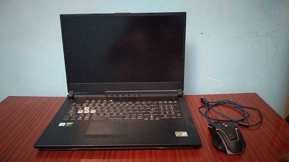 Noutbook, Asus Rog strix