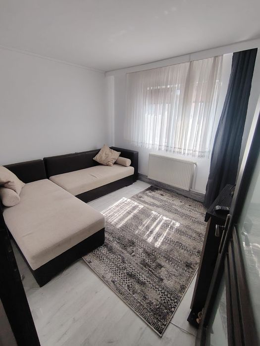 Chirie apartament cu doua camere zona buna