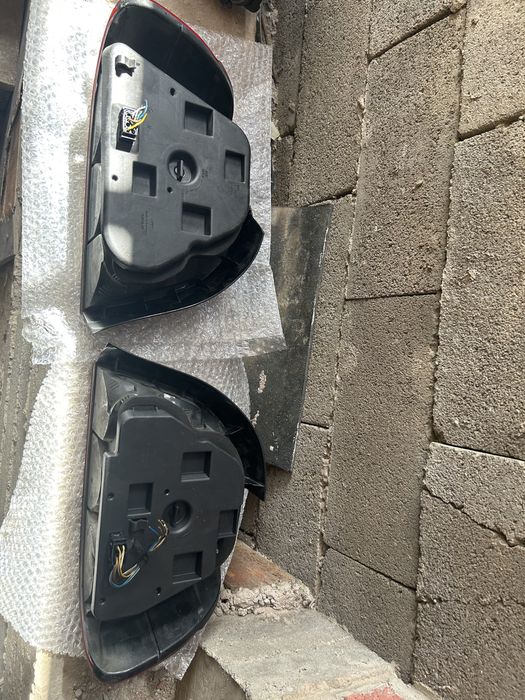 Продам фанари от E39. До реат.