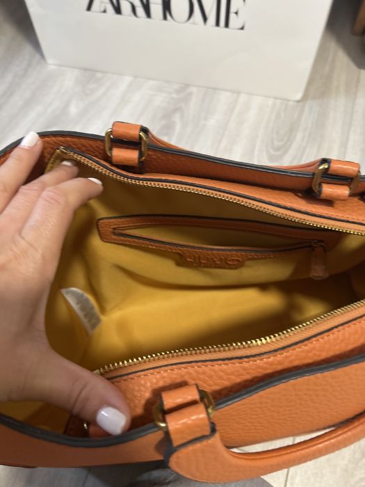 Vand poseta mare Liu Jo,culoare vibranta