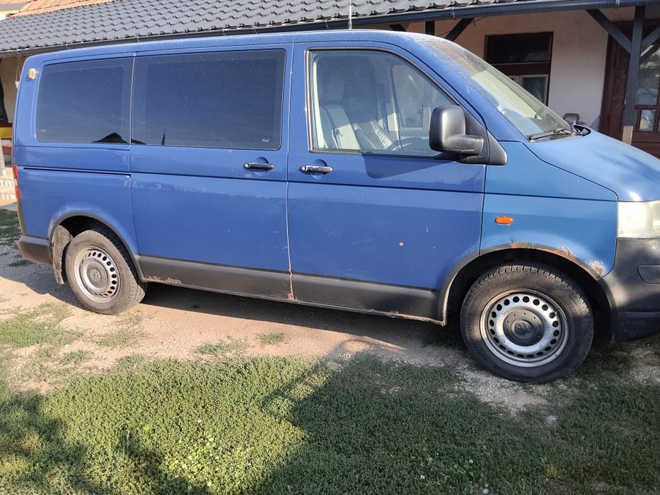 Vând vw transporter