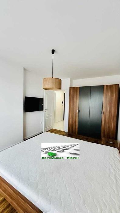 Дава се под наем Двустаен апартамент в Пловдив, Тракия - 72 кв.м за 433.5 € - Снимка #4