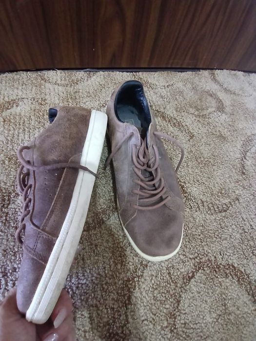 Adidasi piele Puma , nr 40