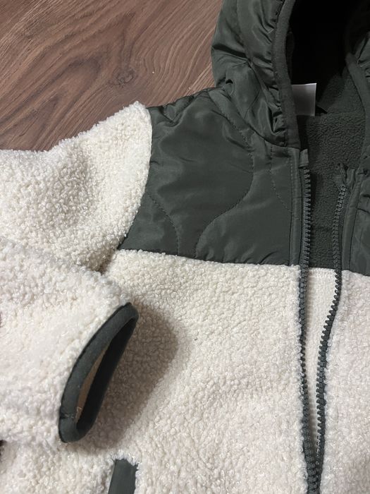 Лот от две детски  топли блузи