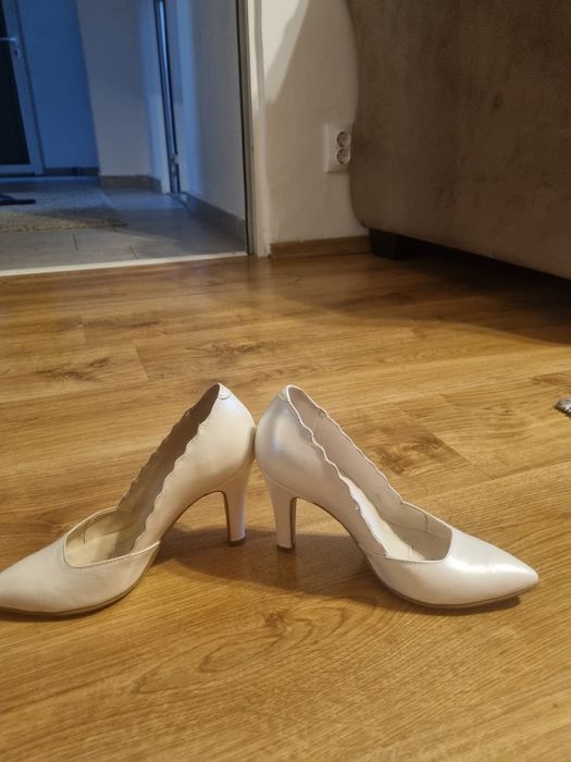 Pantofi mireasa marime 35