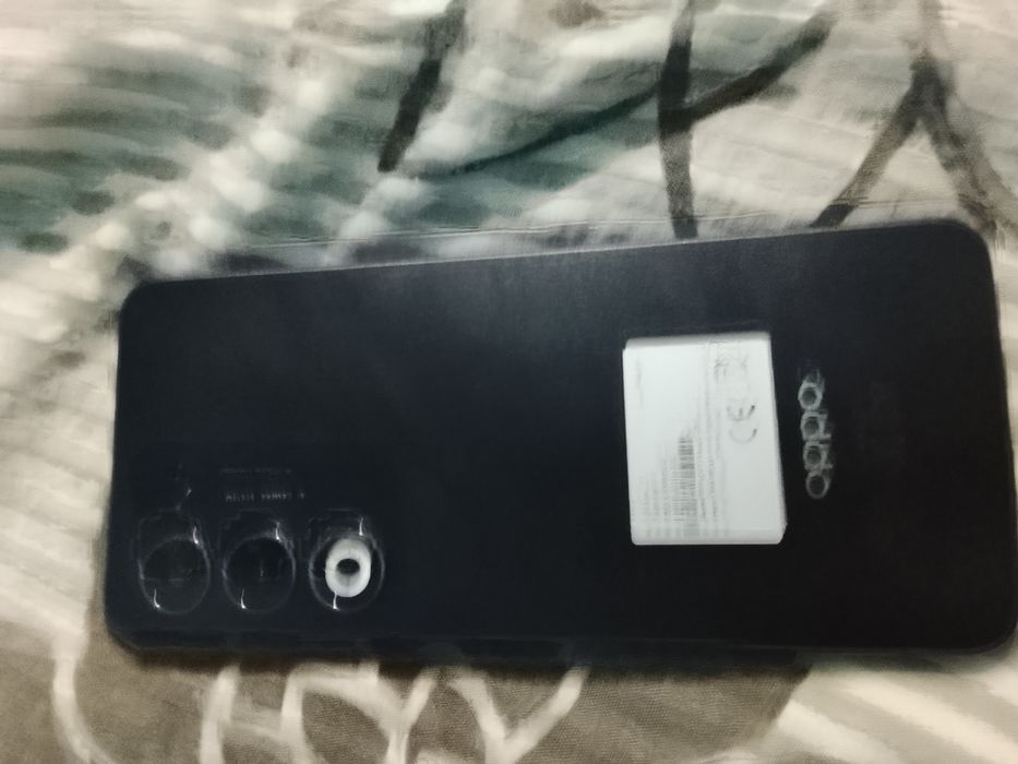 Vând un telefon oppo A5