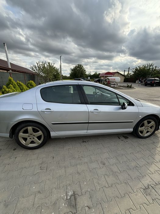 V/S Peugeot 407 2.0D