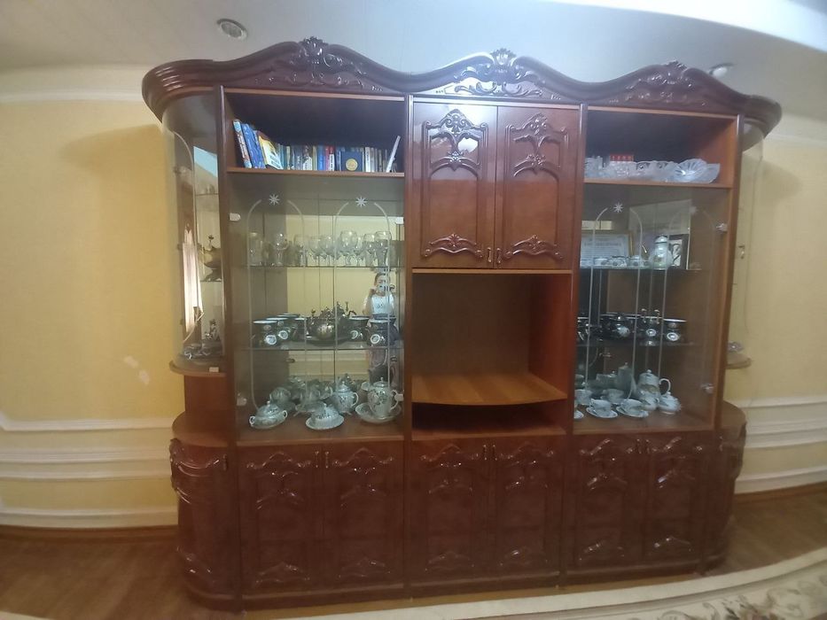 Mehmonxona uchun stenka, стенка  sotiladi