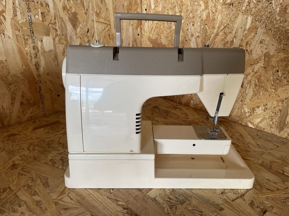 Masini de cusut singer /privileg