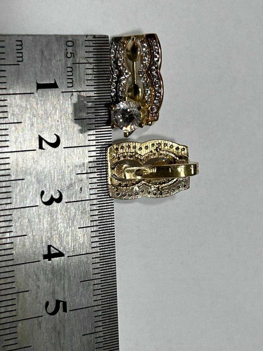 Златни обеци 14 К 585 /5,74 гр.