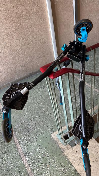 Trotineta Smartrike Skiscooter Z5 2 brate