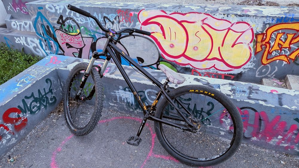 Vând Bicicletă Dirt Jump / Street - NS Bikes Metropolis 3 (Constanța)