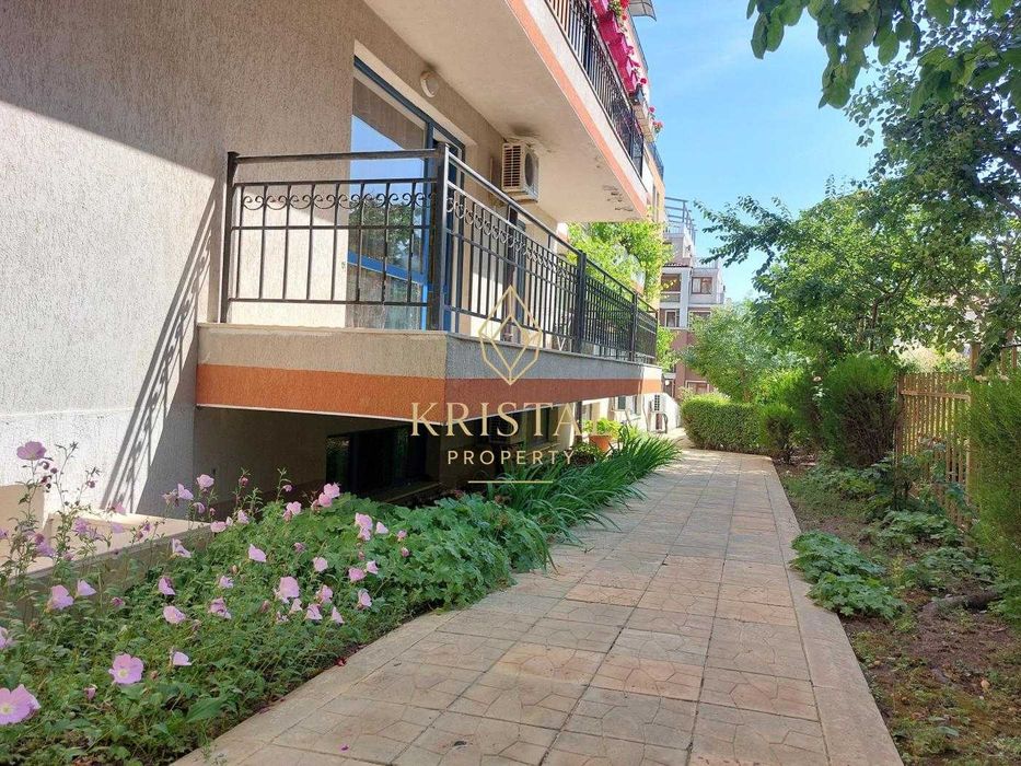 Продава се Двустаен апартамент в Свети Влас - 69 кв.м за 1145 €/кв.м - Снимка #12