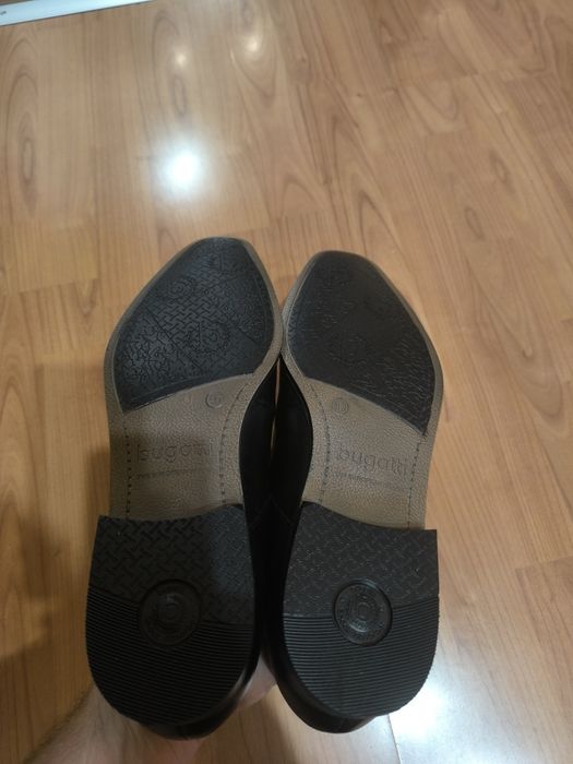 Vand pantofi Bugatti 47