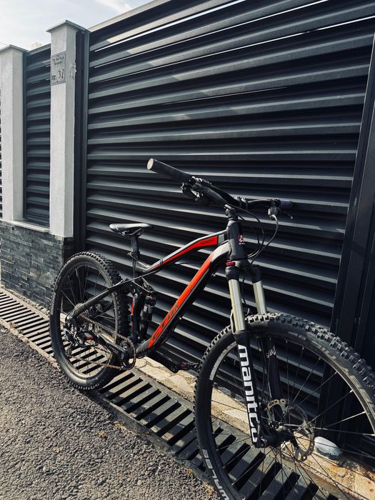 bicicleta full suspension Ctm