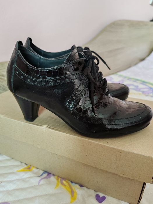 Дамски обувки Love 33 номер