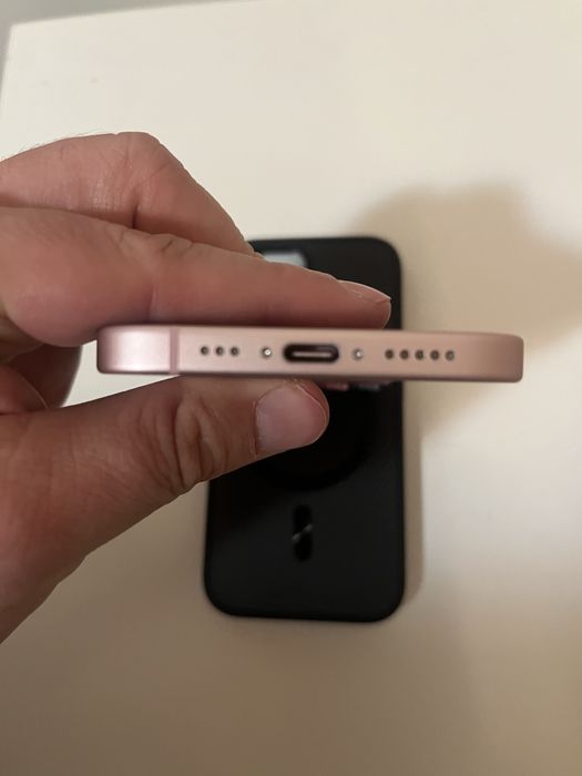 Iphone 15 128GB 100% bat 84 цикли