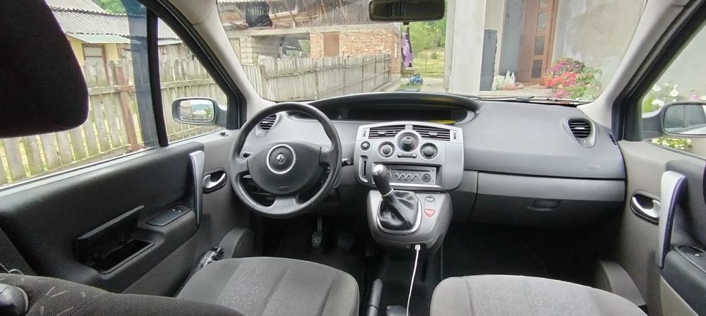 Vând Renault scenic 2 an 2008