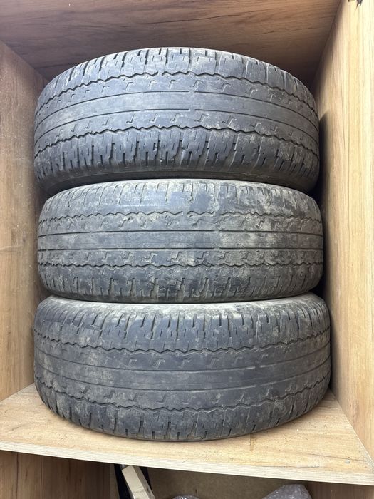Продам летние шины  в отличном состоянии,