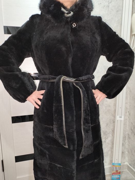 Продам шубу из мутона