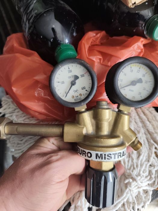 Ceas manometru corgon