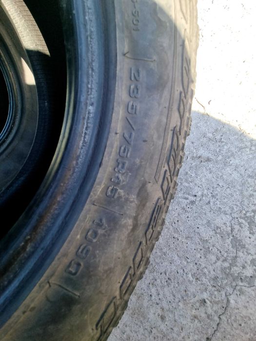 Продавам Гуми 235 75 15