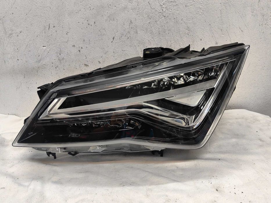 Оригинален фар Сеат Атека  Seat Ateca Full Led