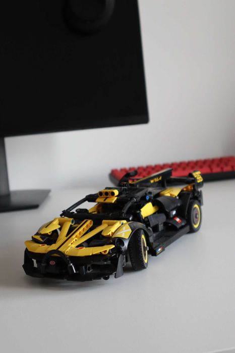 Lego Technic Bugatti Bolide Set 42151
