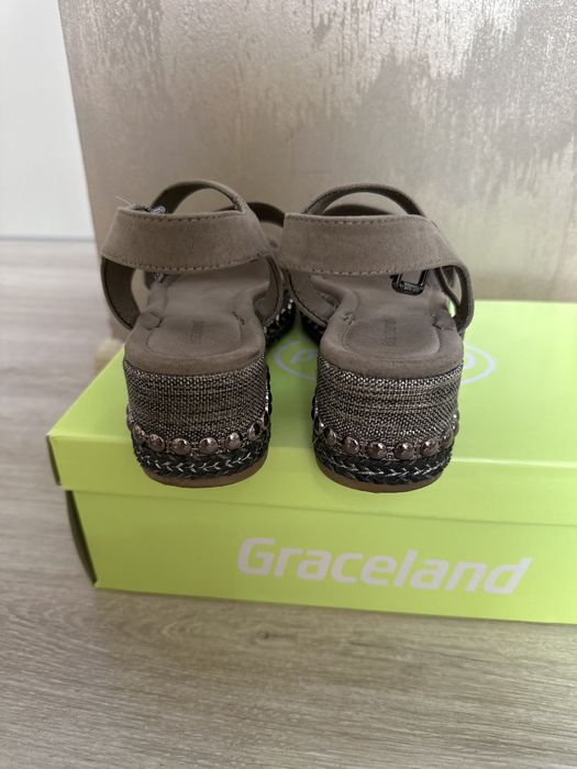 Сандали Graceland