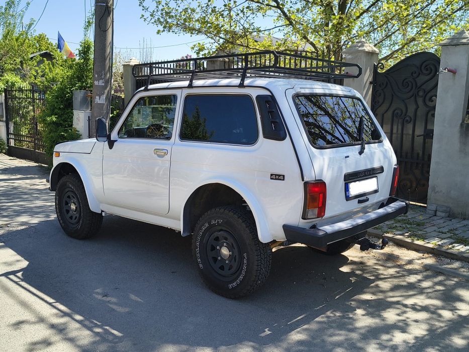 Lada Niva 1.7i *22.000km*