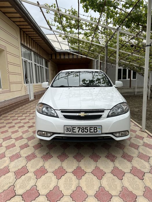 Chevrolet Gentra 2015, ideal holatda, toza avtomobil