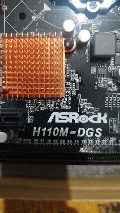 Материнская плата