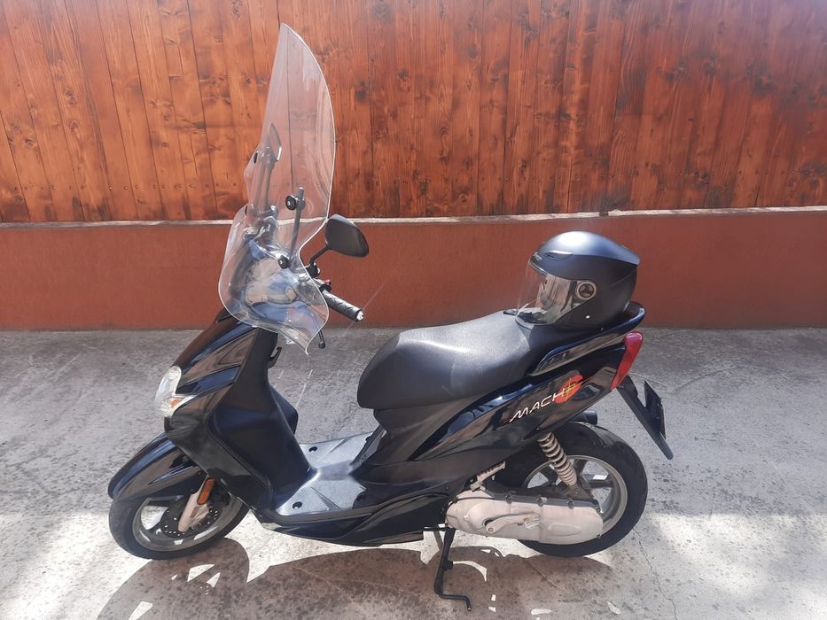 Scuter 49 cm Yamaha Recent adusa din Italia  stare impecabila