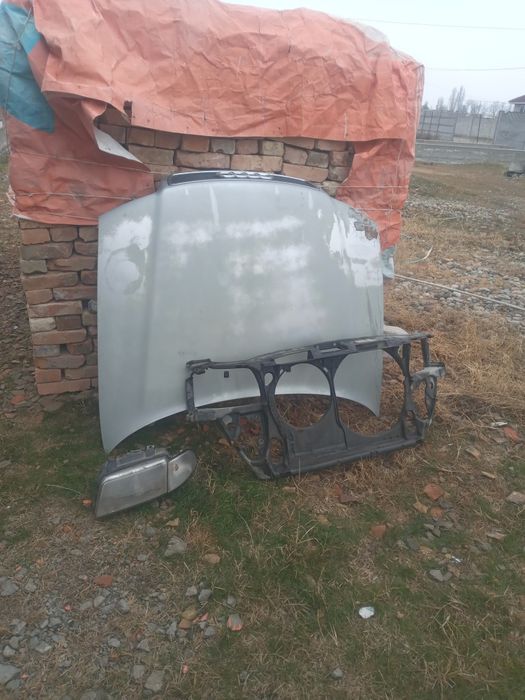 Деталь на ауди А4